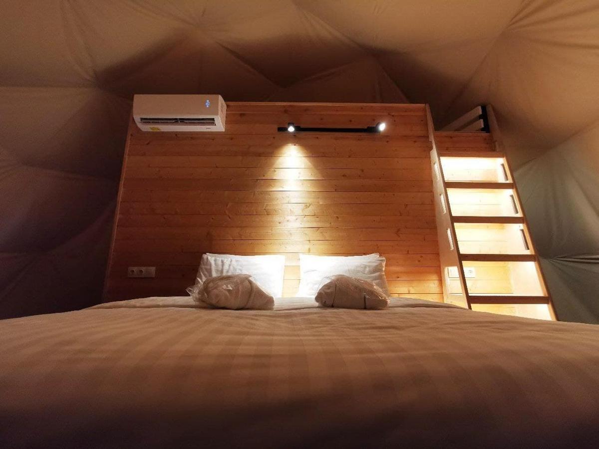 Jewelberry Glamping Hotel Tbilisi Mtsʼkhetʼa Exterior foto