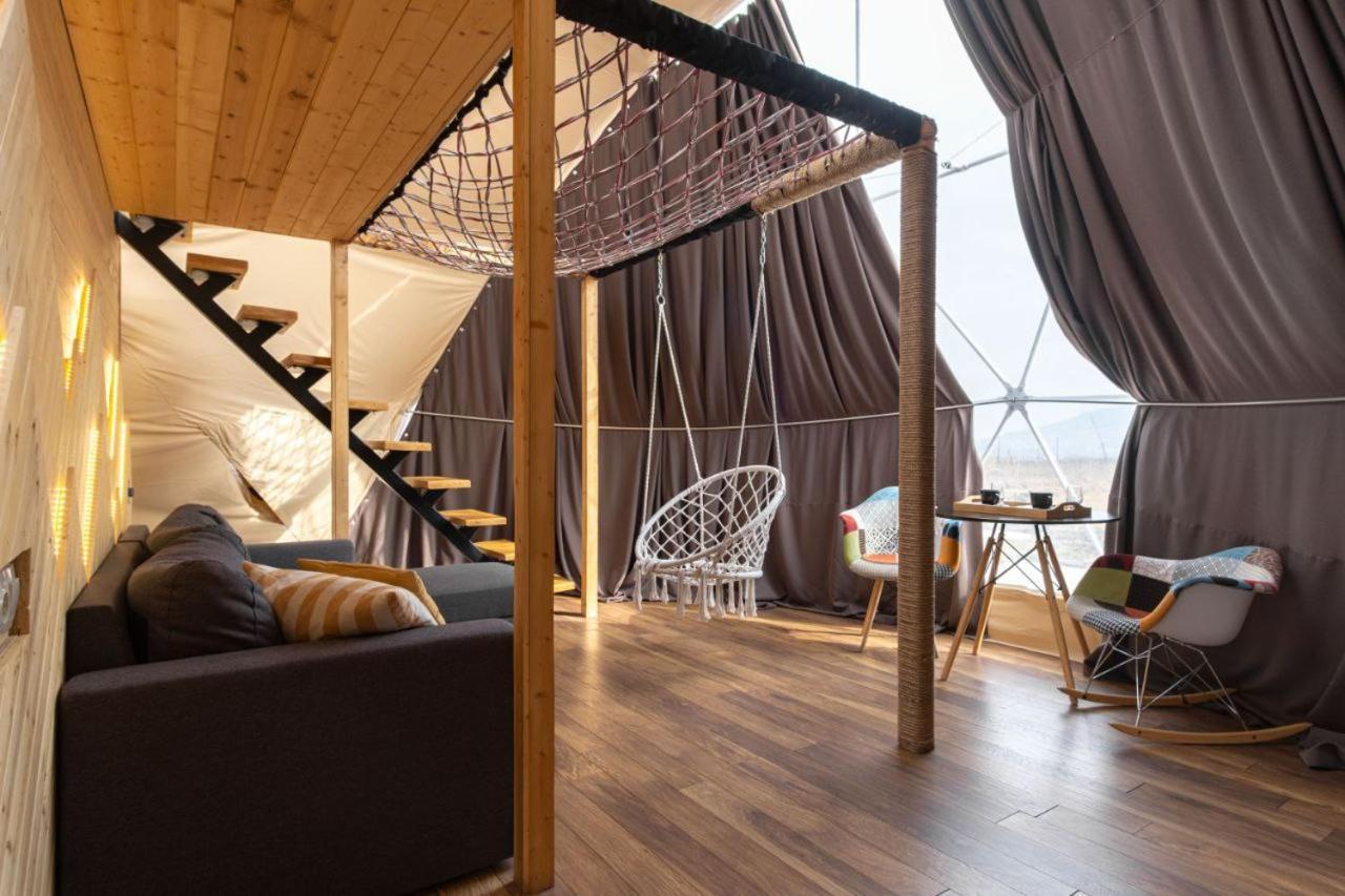 Jewelberry Glamping Hotel Tbilisi Mtsʼkhetʼa Exterior foto